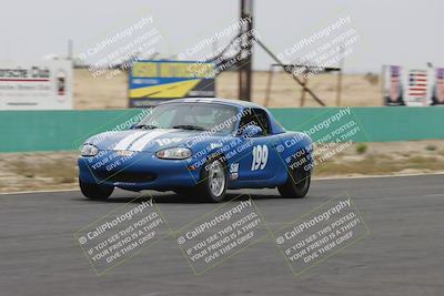 media/Jun-01-2025-CalClub SCCA (Sun) [[eae223c5dd]]/Group 5/Race (Front Straight)/